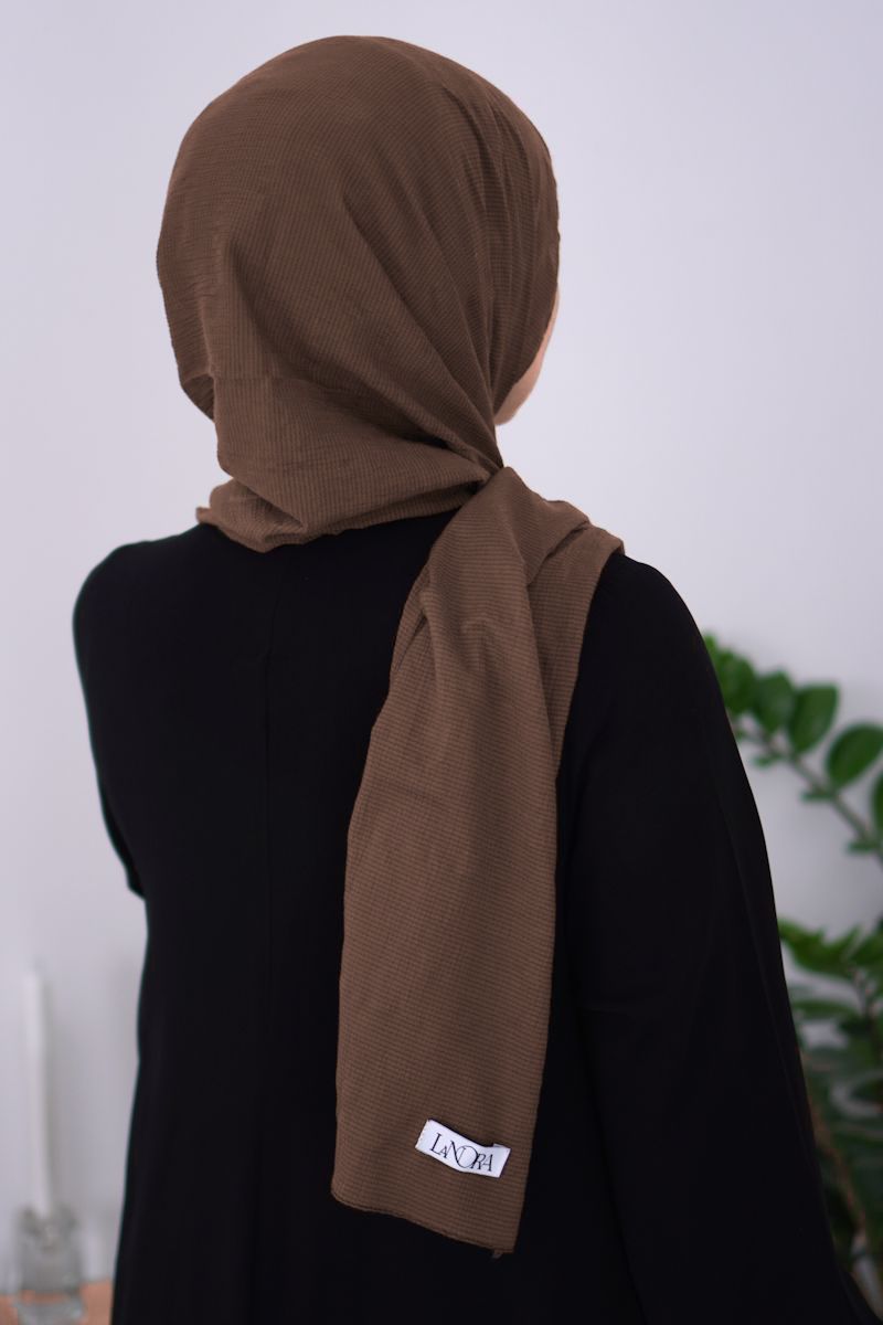 Mio Walnut